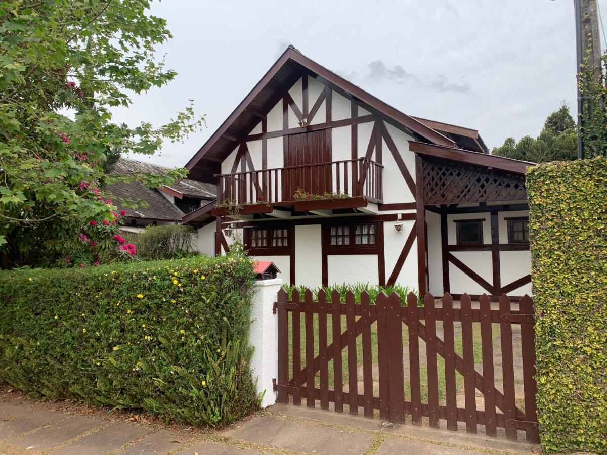 Linda Casa! Aconchegante E Com Otima Localizacao Villa Campos do Jordão Exterior foto