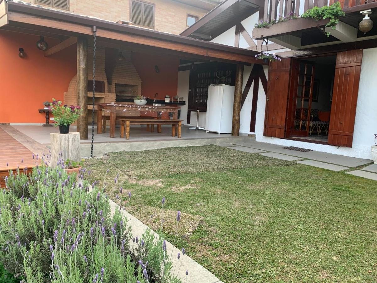 Linda Casa! Aconchegante E Com Otima Localizacao Villa Campos do Jordão Exterior foto