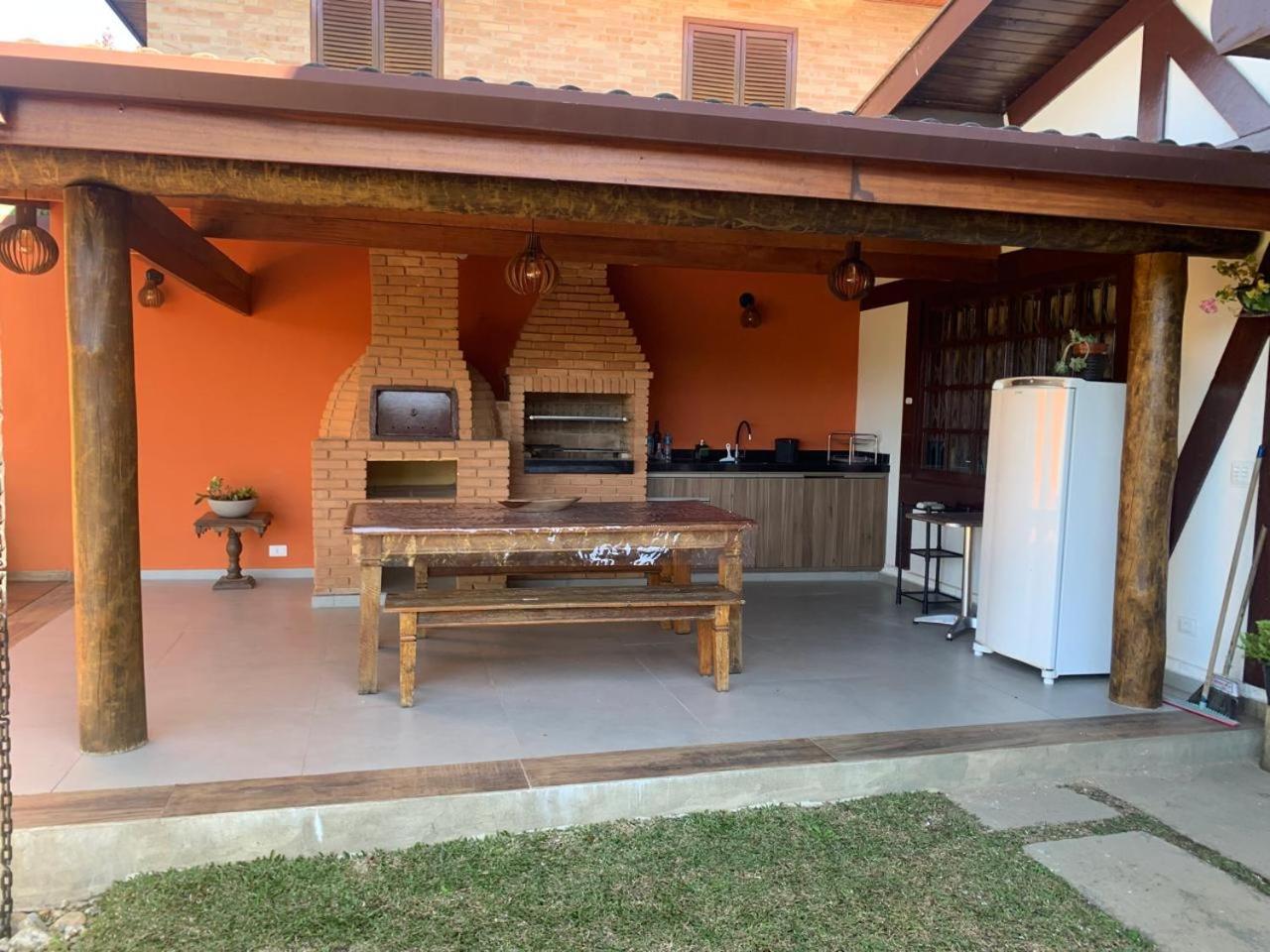 Linda Casa! Aconchegante E Com Otima Localizacao Villa Campos do Jordão Exterior foto